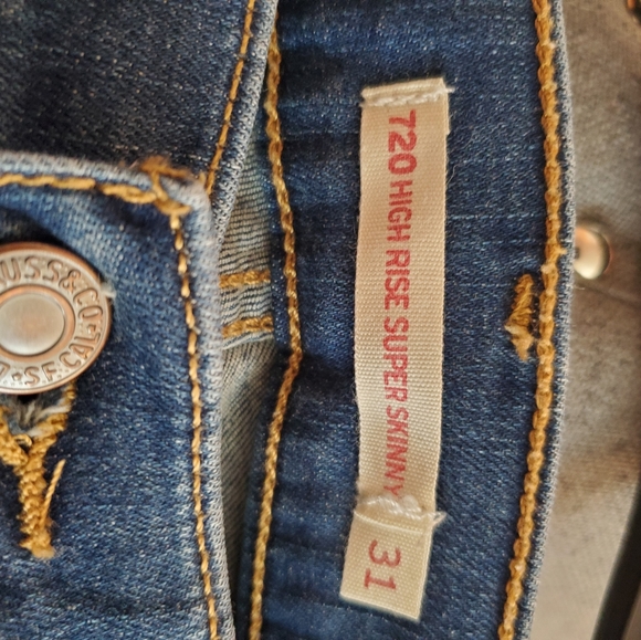 Levi's skinny jeans - Picture 2 of 3